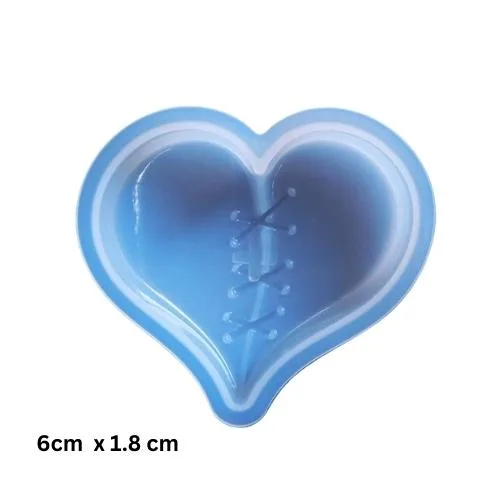Small Heart Mold (L) - Image 1